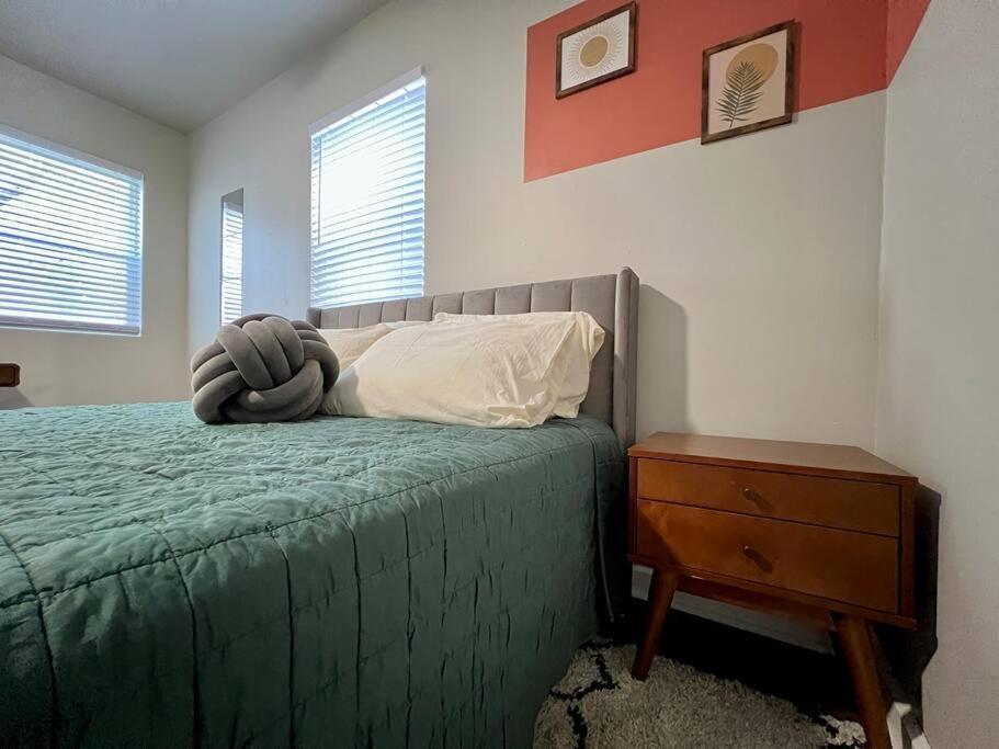 Modern Style Home Near Dt Indy & Major Attractions إنديانابوليس المظهر الخارجي الصورة