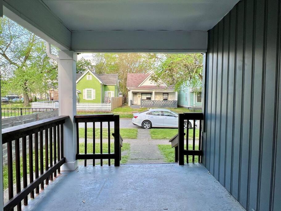 Modern Style Home Near Dt Indy & Major Attractions إنديانابوليس المظهر الخارجي الصورة